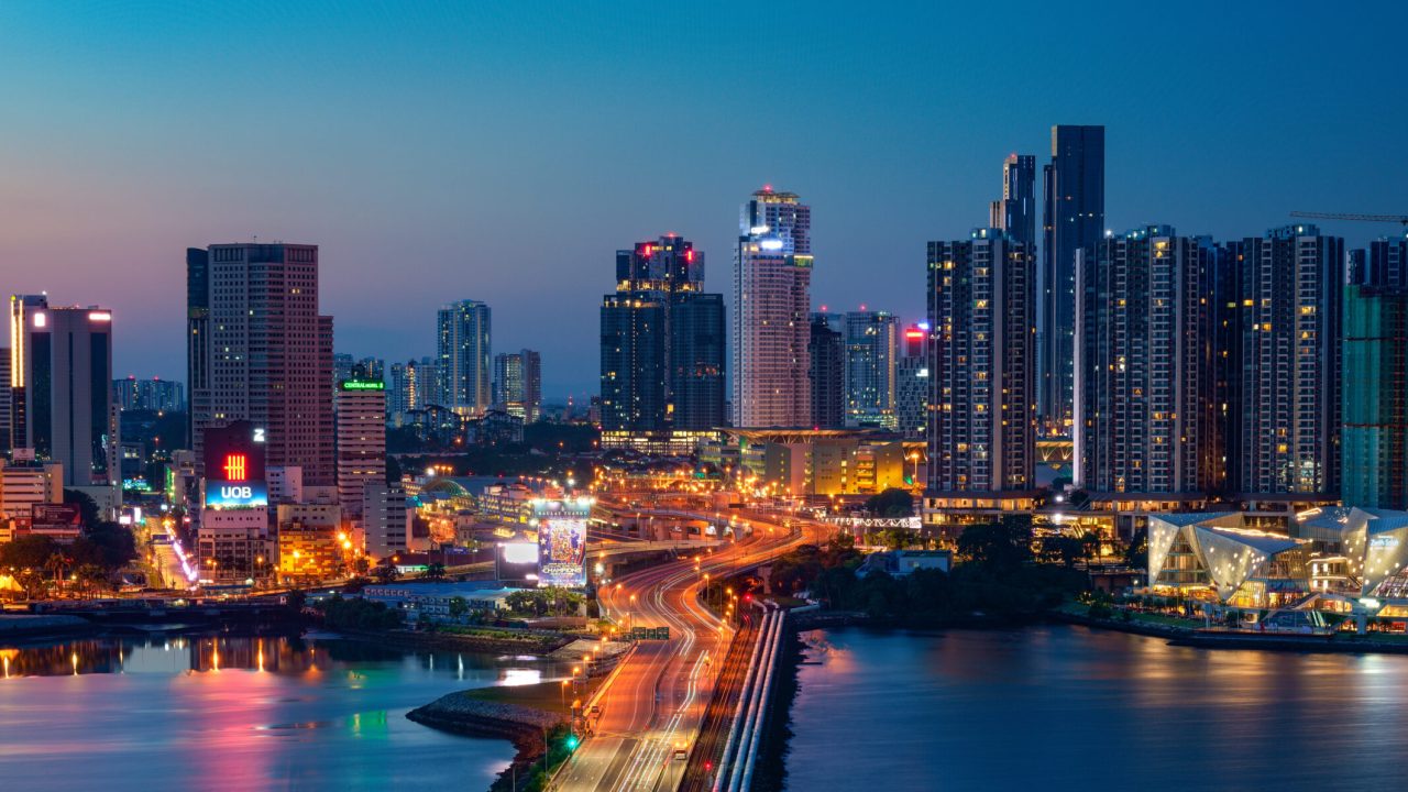 Johor_Bahru_skyline_at_night